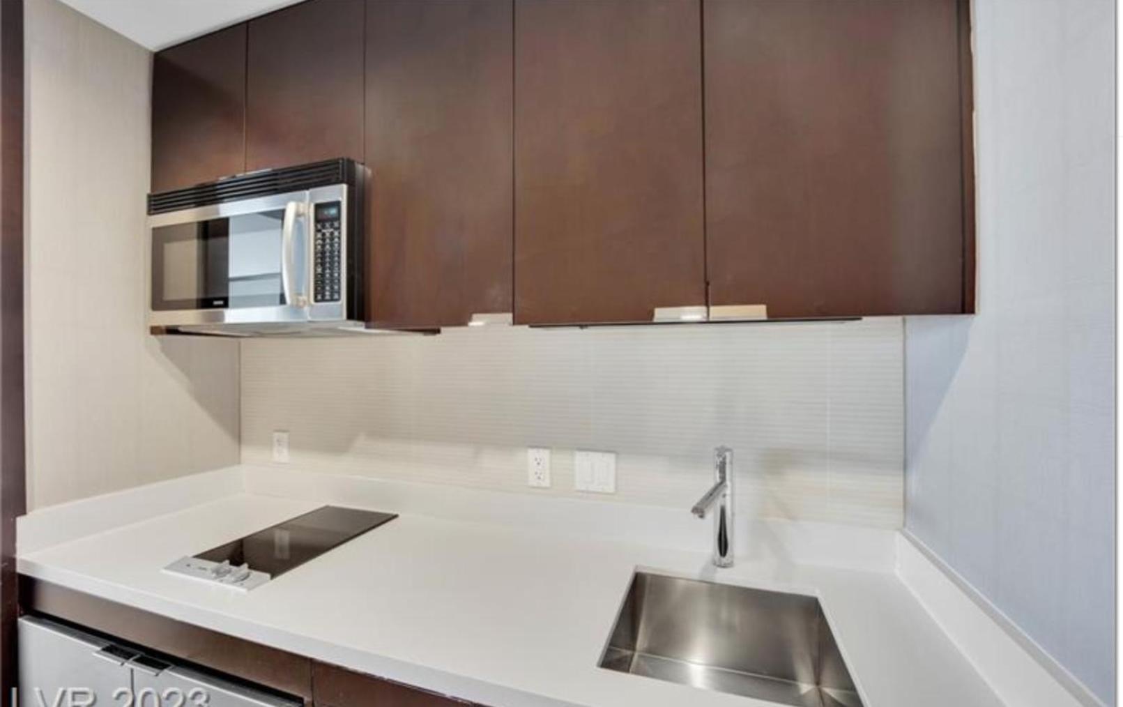 Vdara Beautiful Suite On 22Nd Flr Free Valet Parking Лас Вегас Екстериор снимка