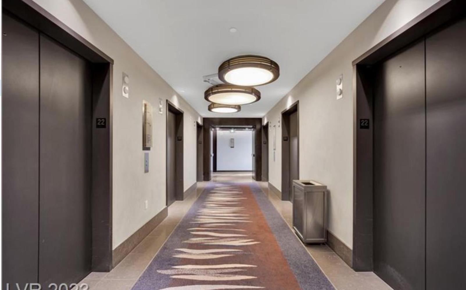 Vdara Beautiful Suite On 22Nd Flr Free Valet Parking Лас Вегас Екстериор снимка
