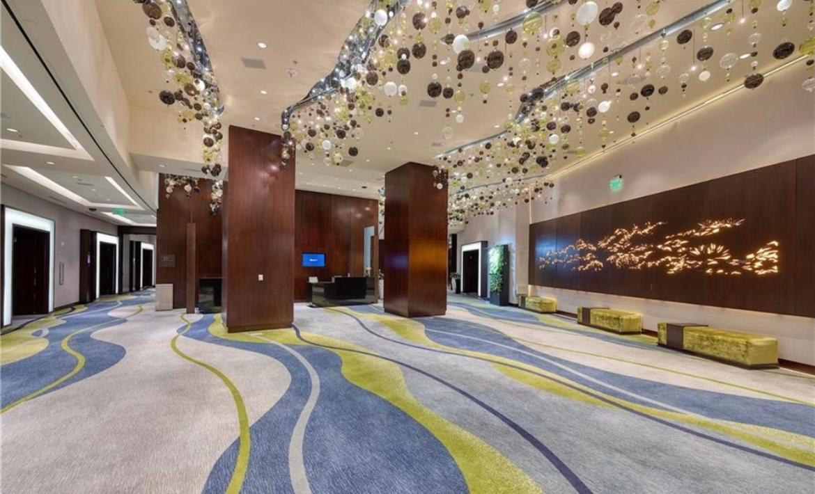 Vdara Beautiful Suite On 22Nd Flr Free Valet Parking Лас Вегас Екстериор снимка